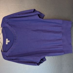 Women's dolman style light sweater